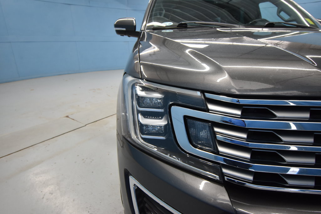 Used 2018 Ford Expedition Max Limited w/ Equipment Group 302A AWD/4WD image 42