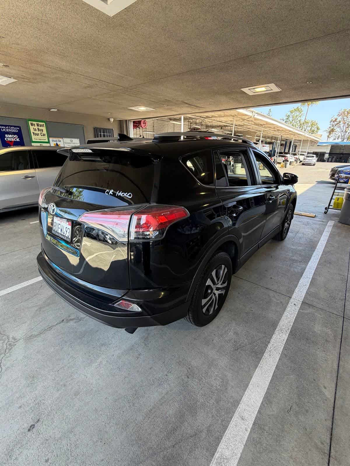 Used 2016 Toyota RAV4 LE FWD image 5