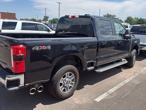 Used 2025 Ford F250 Lariat AWD/4WD image 5