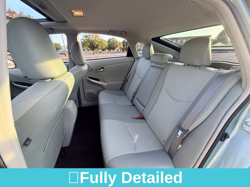 Used 2013 Toyota Prius Four w/ Deluxe Solar Roof Pkg FWD image 28