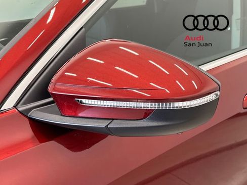 Certified 2025 Audi Q5 2.0T Premium w/ Convenience Package image 8