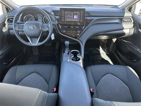 Used 2023 Toyota Camry LE image 9
