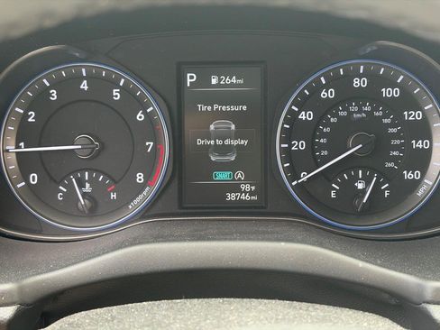 Used 2023 Hyundai Kona SEL w/ Convenience Package AWD/4WD image 6