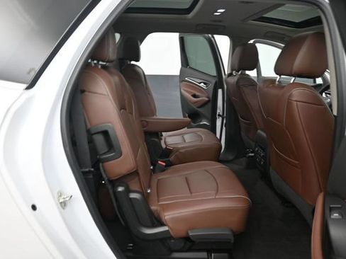Used 2019 Buick Enclave Avenir w/ Avenir Technology Package AWD/4WD image 25