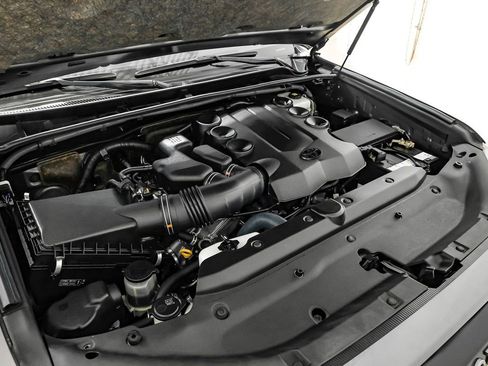 Used 2022 Toyota 4Runner SR5 Premium w/ Moonroof Package image 50