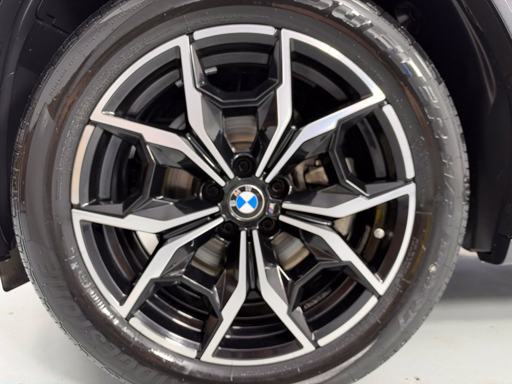 Used 2023 BMW X3 xDrive30i w/ M Sport Package AWD/4WD image 10