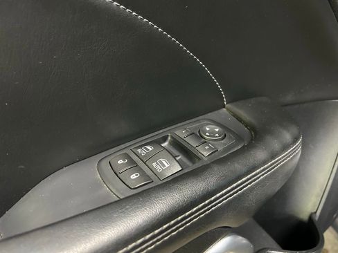 Used 2017 Dodge Challenger R/T Scat Pack w/ Leather Interior Group image 30