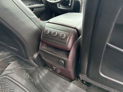 Used 2015 Buick Enclave Leather image 13