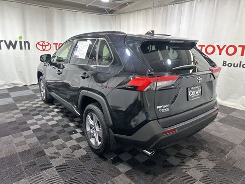 Used 2025 Toyota RAV4 XLE image 4