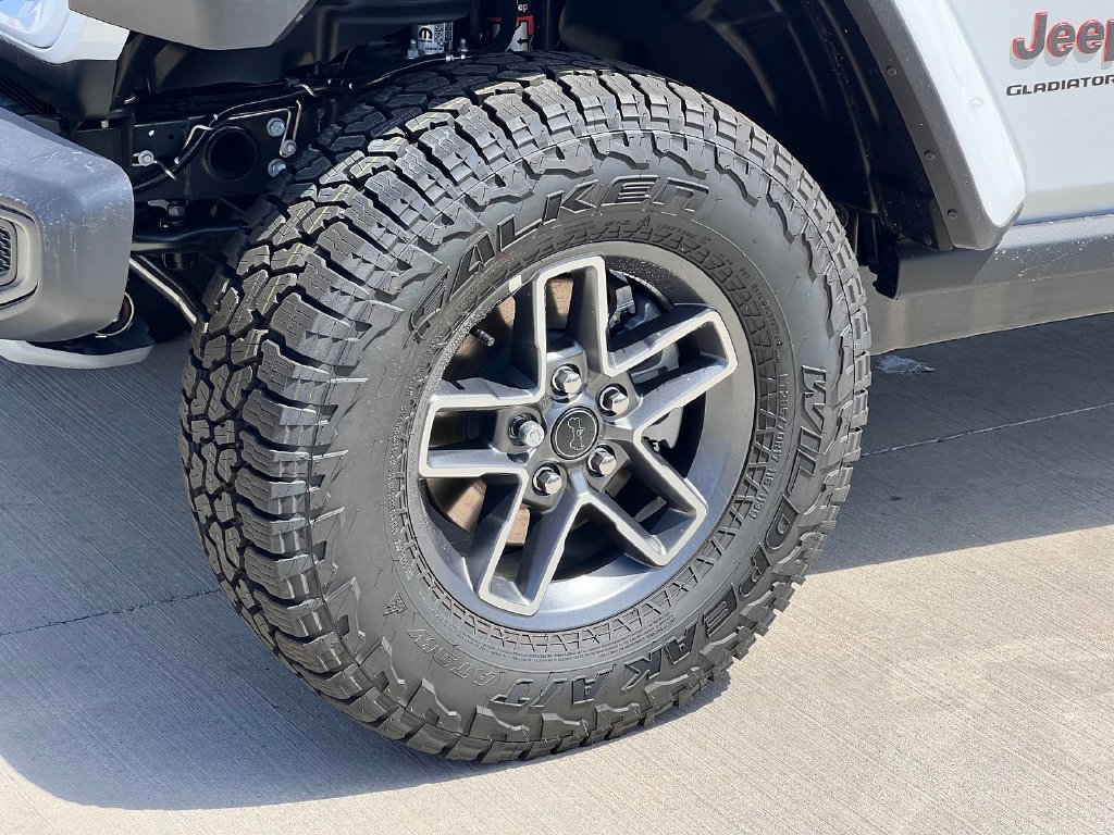 New 2026 Jeep Gladiator Mojave AWD/4WD image 7