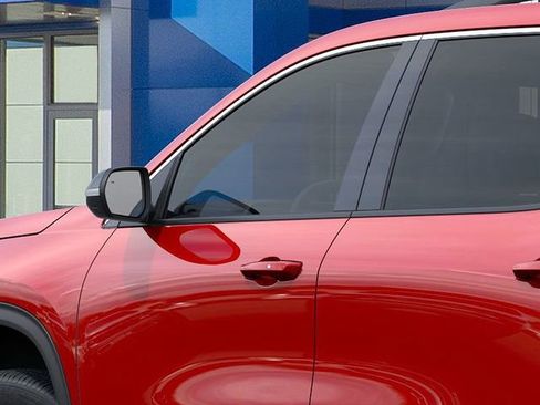 New 2026 Chevrolet Traverse LT w/ Driver Confidence Package image 12