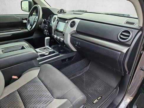 Used 2017 Toyota Tundra SR5 image 21