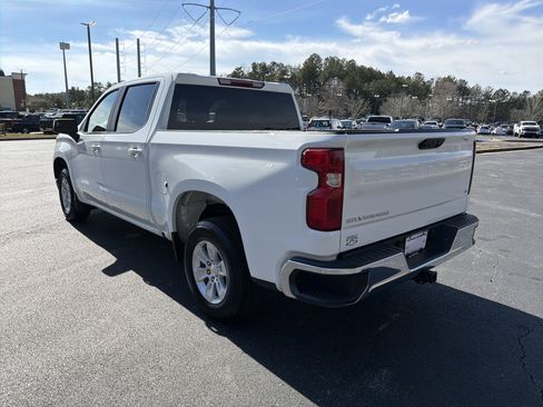 Used 2025 Chevrolet Silverado 1500 LT image 7
