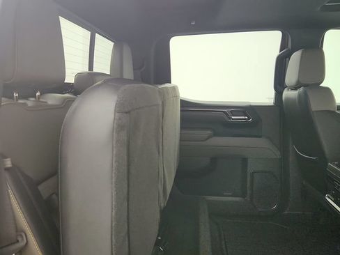 Used 2022 Chevrolet Silverado 1500 ZR2 w/ Technology Package AWD/4WD image 26