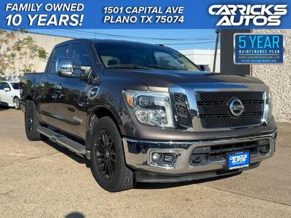 Used 2017 Nissan Titan SL w/ SL Towing Convenience Package
