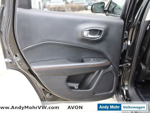 Used 2019 Jeep Compass Limited image 27