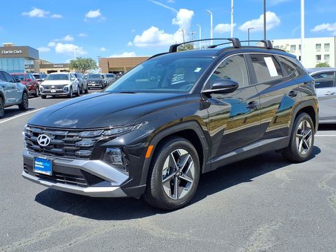 Certified 2025 Hyundai Tucson SEL FWD image 1