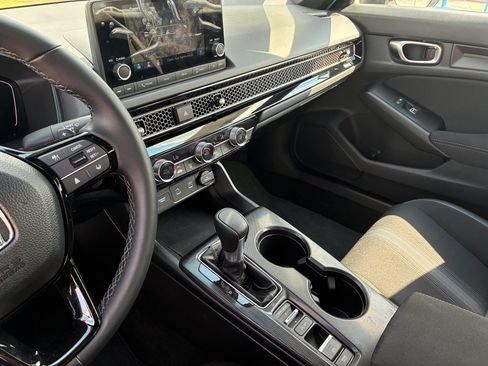 Certified 2026 Honda Civic Sport image 17