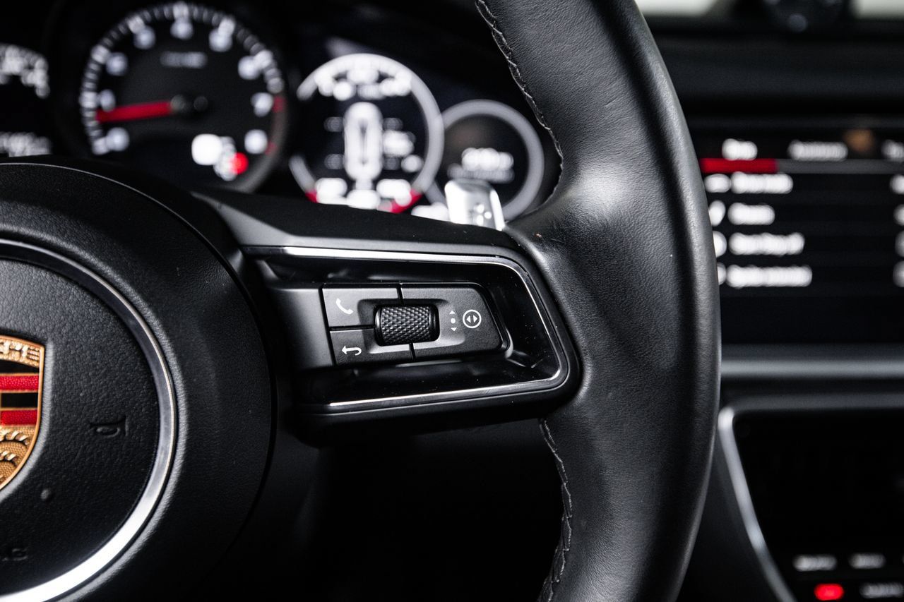Certified 2023 Porsche Panamera image 16