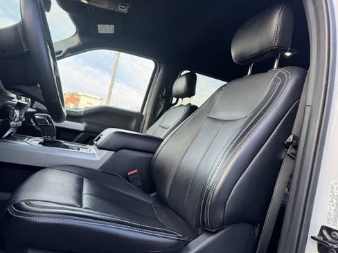 Certified 2019 Ford F150 Lariat w/ Equipment Group 502A Luxury image 9