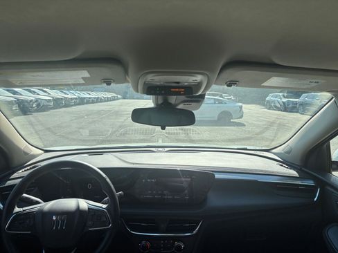 Used 2025 Buick Encore GX Preferred FWD image 32