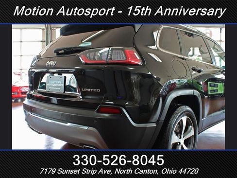 Used 2020 Jeep Cherokee Limited AWD/4WD image 12
