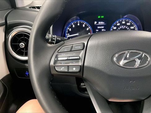 Used 2023 Hyundai Kona SEL w/ Convenience Package AWD/4WD image 23