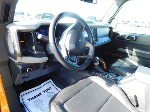 Used 2021 Ford Bronco Badlands image 16