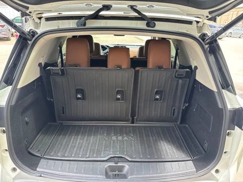 Used 2023 Nissan Pathfinder Platinum w/ Cargo Package AWD/4WD image 14