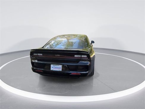 Used 2024 Dodge Charger R/T Scat Pack w/ Plus Group image 7