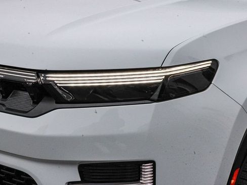 New 2026 Jeep Grand Wagoneer L 4WD image 5