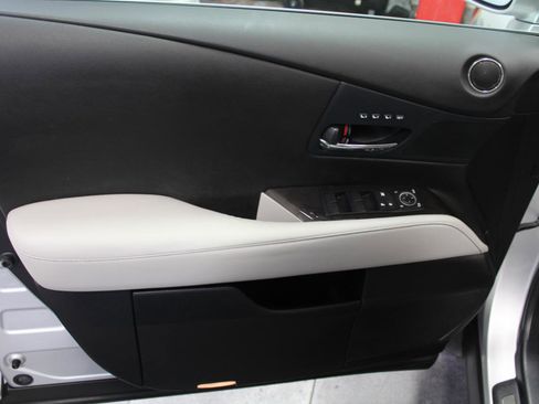 Used 2013 Lexus RX 350 AWD w/ Navigation Pkg image 9
