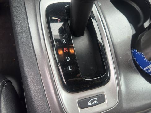 Used 2018 Honda Pilot EX-L image 11