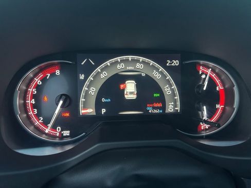 Used 2024 Toyota RAV4 XLE w/ Convenience Package image 16