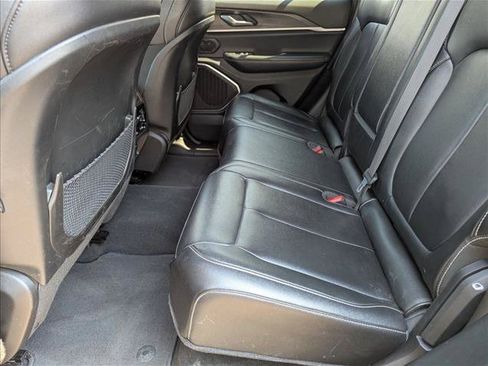 Used 2023 Jeep Grand Cherokee 4WD 4xe image 18