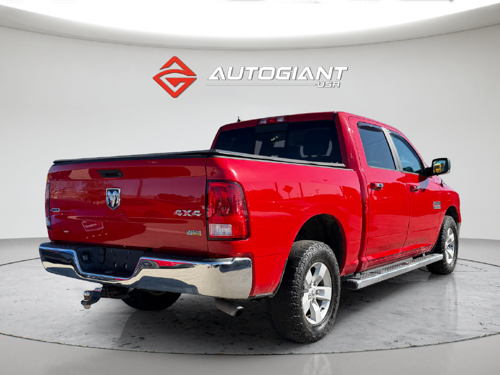Used 2017 RAM 1500 Classic SLT w/ Luxury Group AWD/4WD image 8