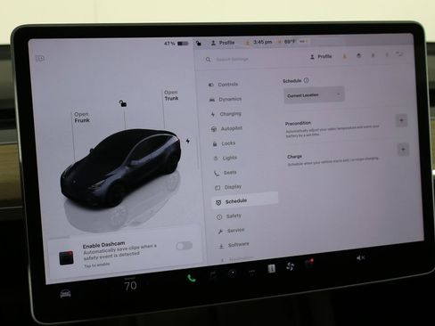 Used 2023 Tesla Model Y 2WD image 37