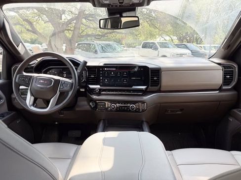 Used 2025 GMC Sierra 3500 SLT w/ Texas SLT Premium Package AWD/4WD image 19