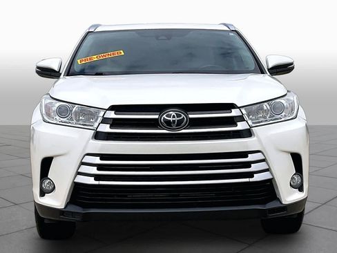 Used 2018 Toyota Highlander XLE FWD image 4