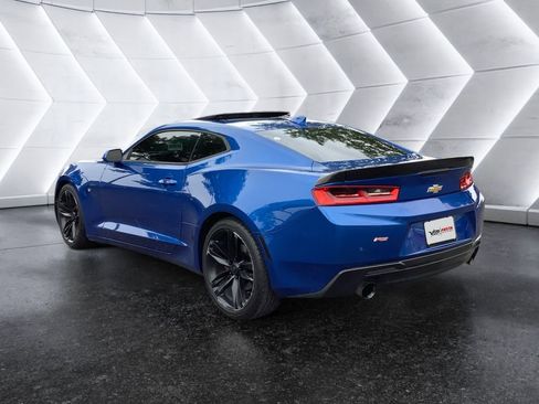 Used 2016 Chevrolet Camaro LT RWD image 6