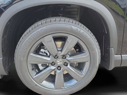 New 2026 Honda Pilot Sport image 40