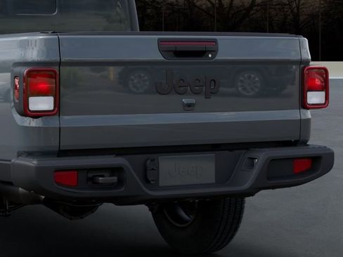 New 2026 Jeep Gladiator Sport AWD/4WD image 13