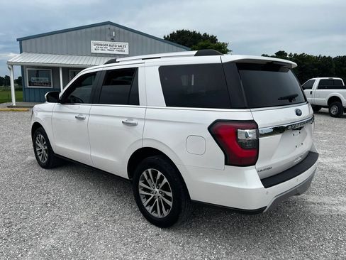 Used 2018 Ford Expedition Limited w/ Equipment Group 301A AWD/4WD image 5