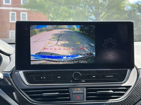 Certified 2023 Nissan Altima 2.5 SR w/ SR Premium Package image 20