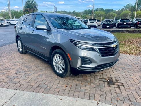 Used 2024 Chevrolet Equinox LT FWD image 5