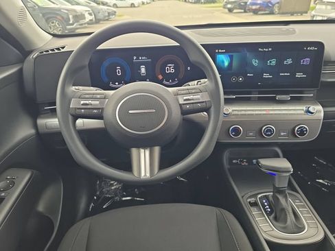 New 2026 Hyundai Kona SE AWD/4WD image 16