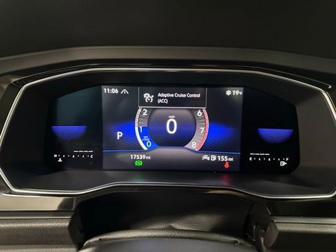 Certified 2022 Volkswagen Jetta SE image 20