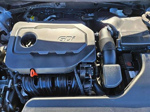 Used 2016 Hyundai Sonata Limited w/ Option Group 05 image 18