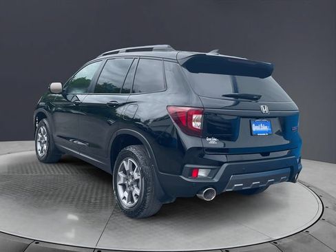Certified 2023 Honda Passport TrailSport image 3