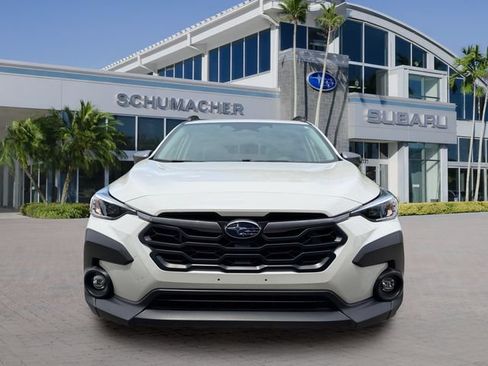Used 2024 Subaru Crosstrek 2.0i Premium AWD/4WD image 2